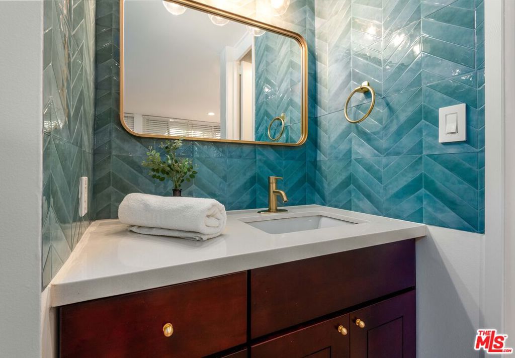 MLS #25585261 image #14