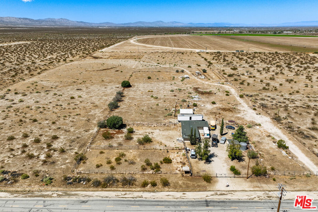 MLS #25585477 image #15