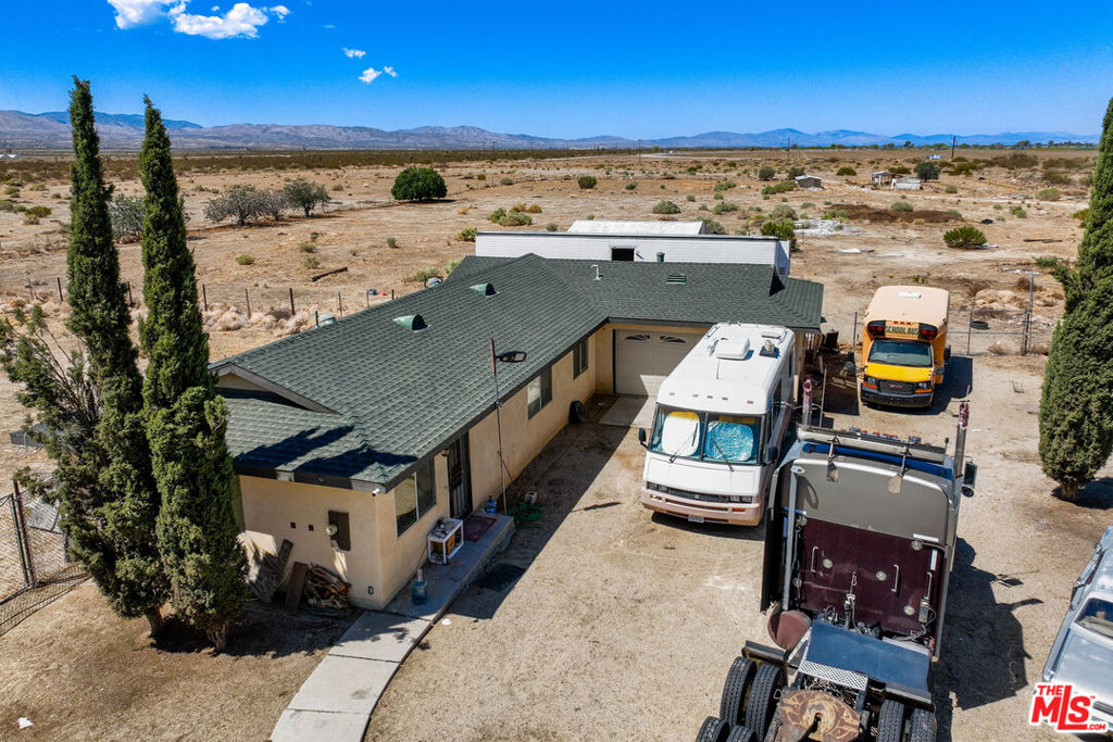 MLS #25585477 image #17