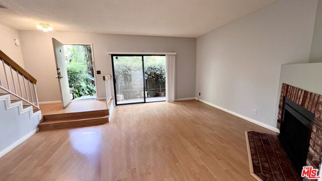 MLS #25585499 image #2