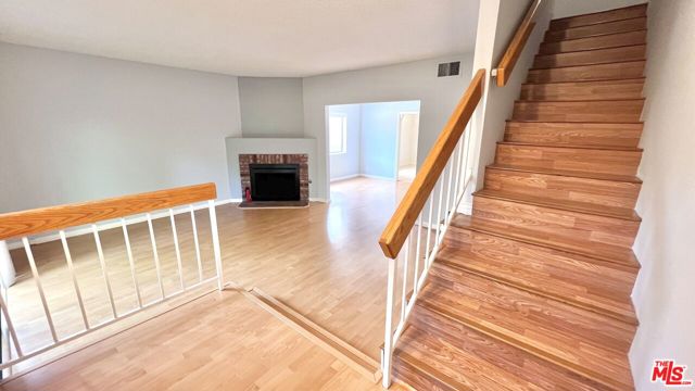 MLS #25585499 image #3