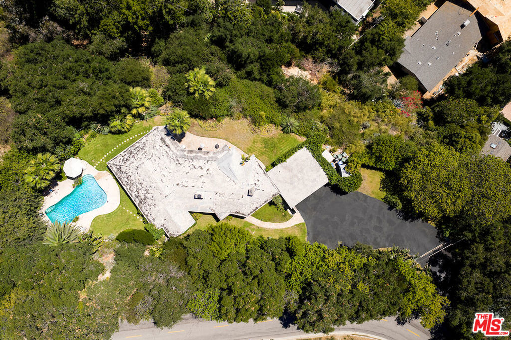 MLS #25585727 image #0