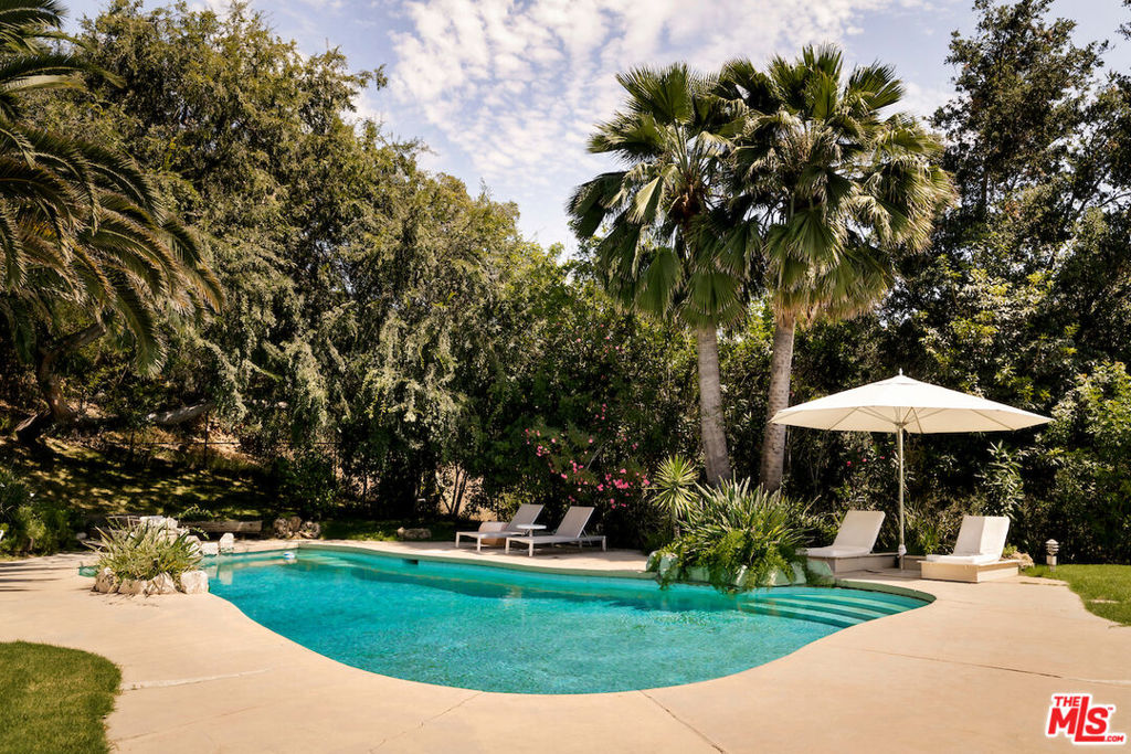 MLS #25585727 image #15