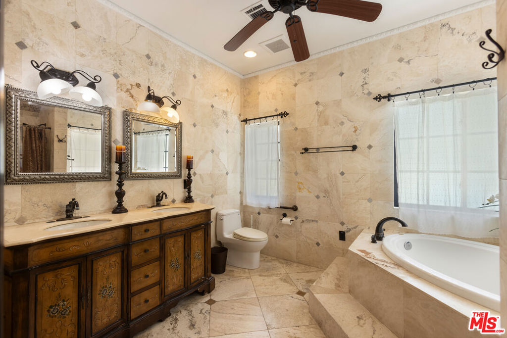 MLS #25586147 image #20