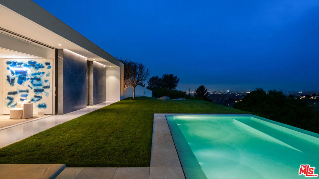 MLS #25586149 img 37