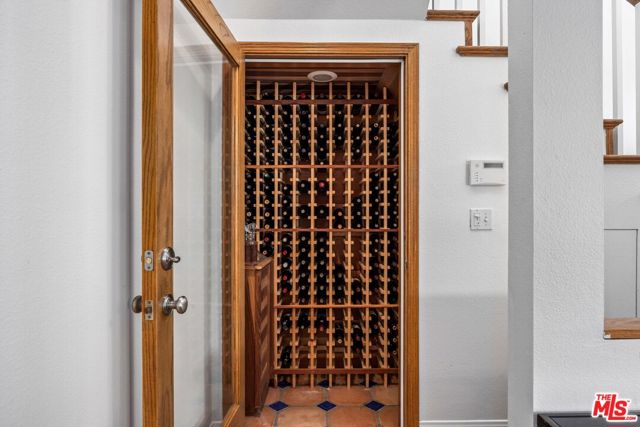 MLS #25586389 image #14