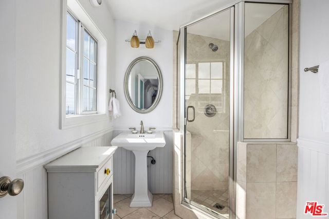 MLS #25586389 image #25