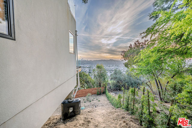 MLS #25586651 image #35