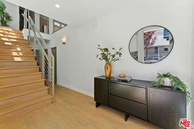 MLS #25587121 image #1