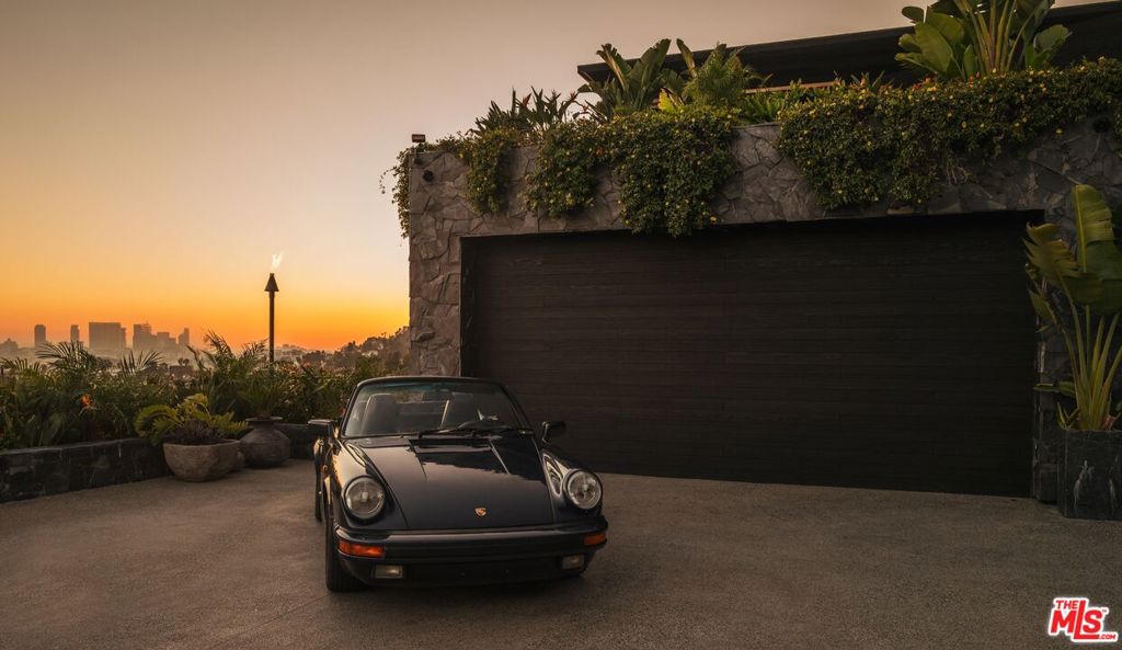 MLS #25587213 image #3