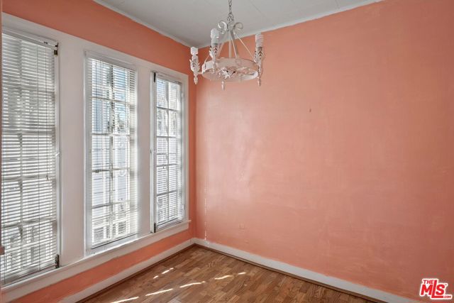 MLS #25587375 image #19