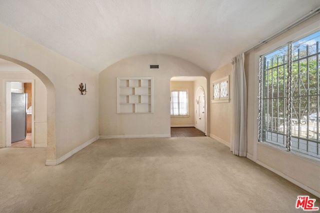 MLS #25587375 image #8