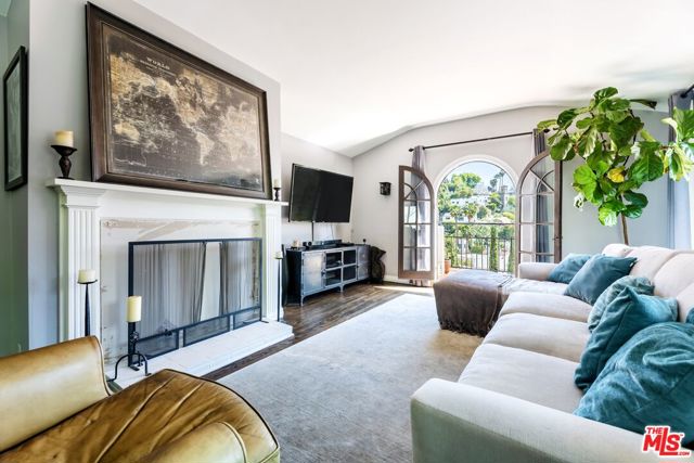 MLS #25587405 image #1