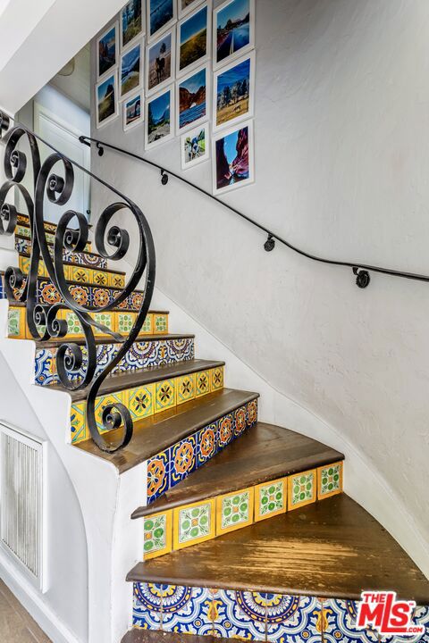 MLS #25587405 image #10