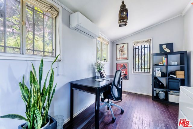 MLS #25587405 image #13