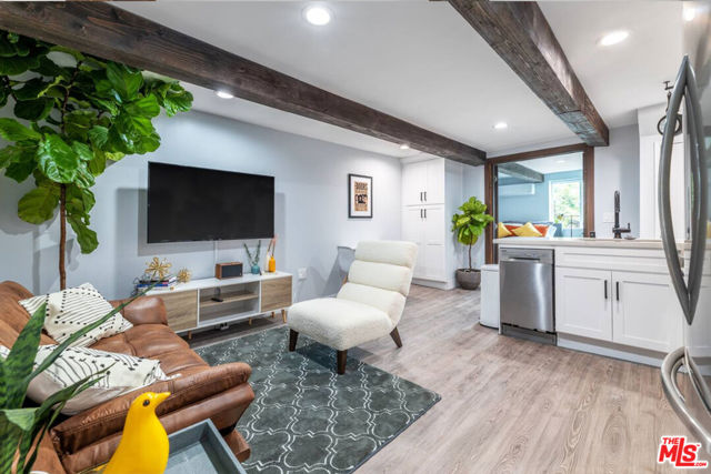 MLS #25587405 image #23