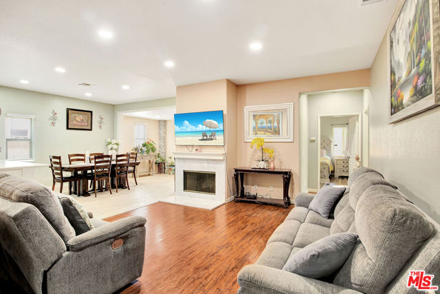 MLS #25587413 image #3