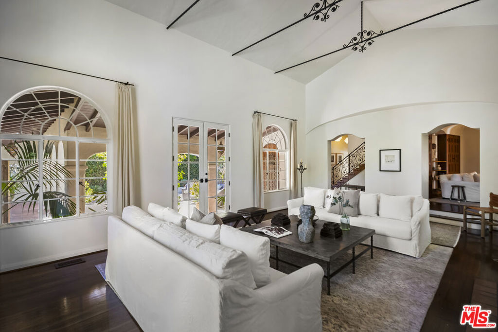 MLS #25587505 image #12