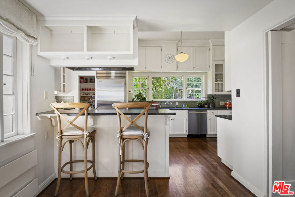 MLS #25587505 image #17