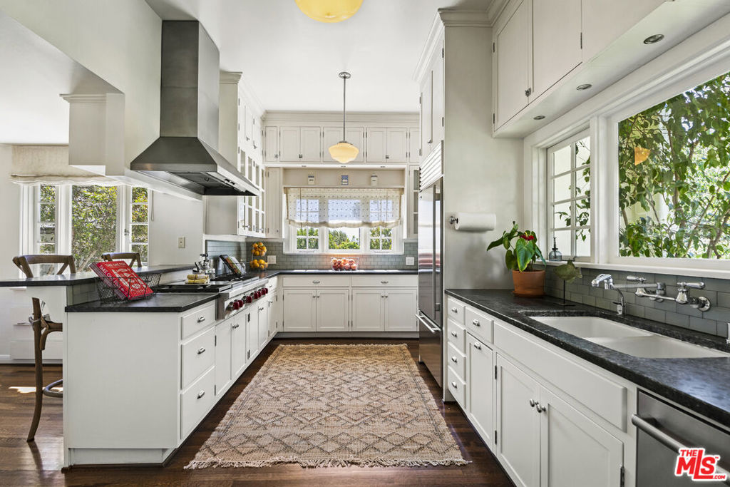 MLS #25587505 image #18