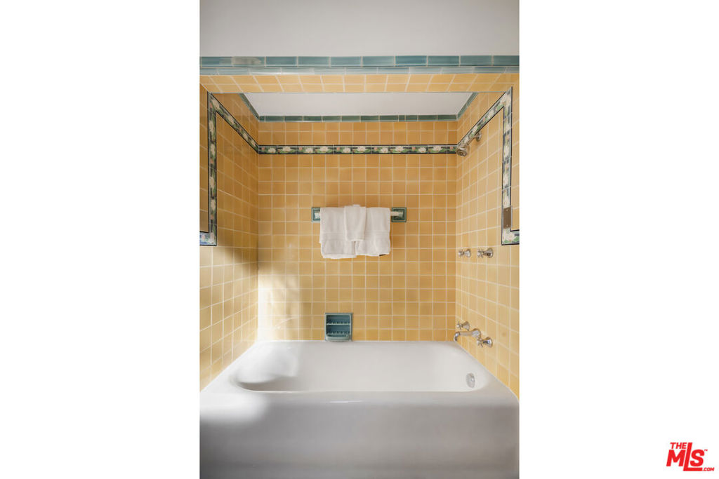 MLS #25587505 image #42