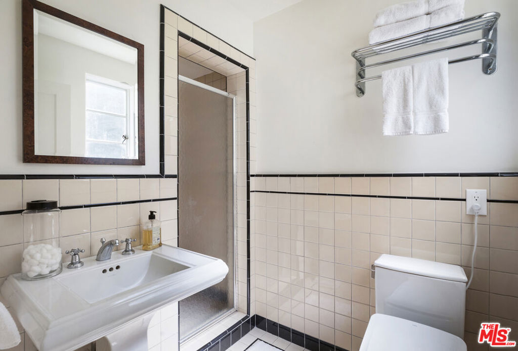 MLS #25587505 image #54