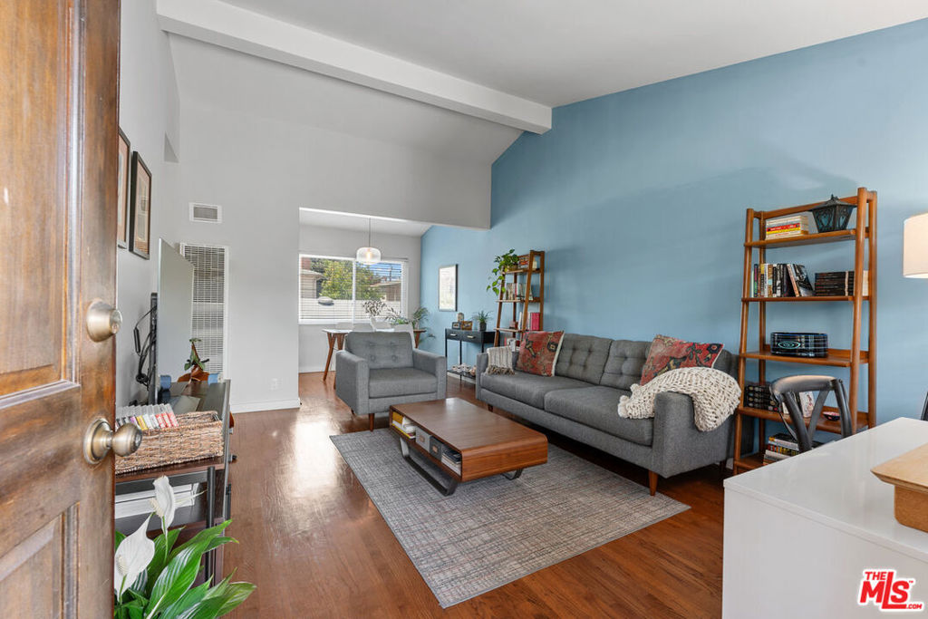 MLS #25588049 image #2