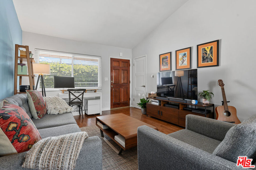 MLS #25588049 image #3