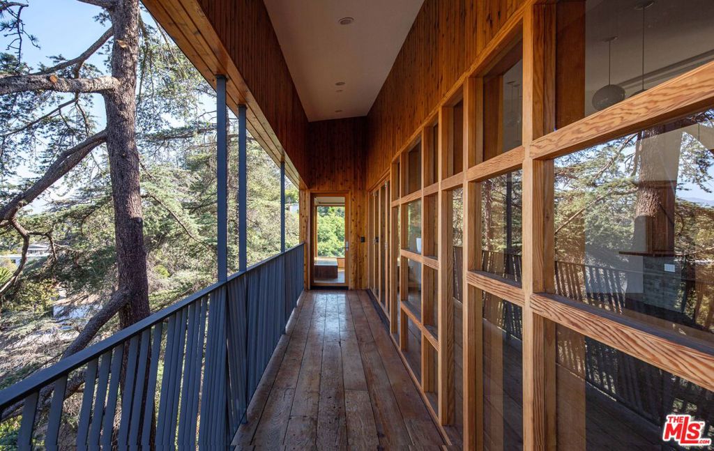 MLS #25588171 image #13