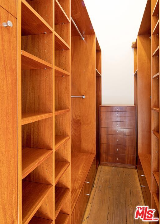 MLS #25588171 image #24