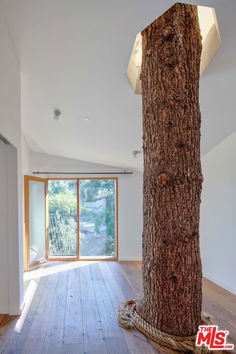 MLS #25588171 image #27