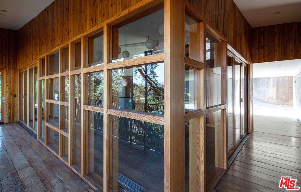 MLS #25588171 image #30