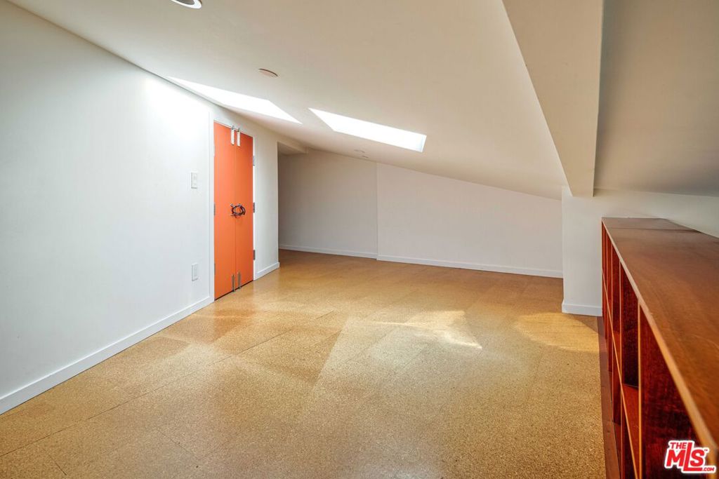 MLS #25588171 image #49