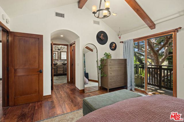 MLS #25589151 image #12