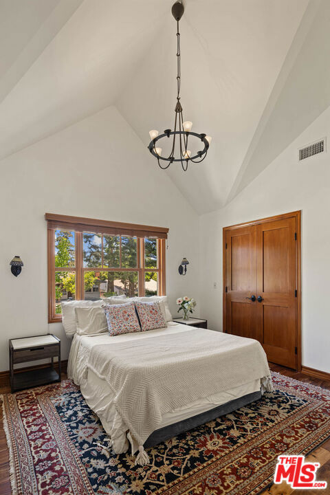 MLS #25589151 image #15