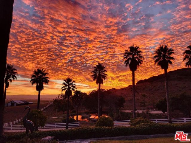 MLS #25589275 image #27