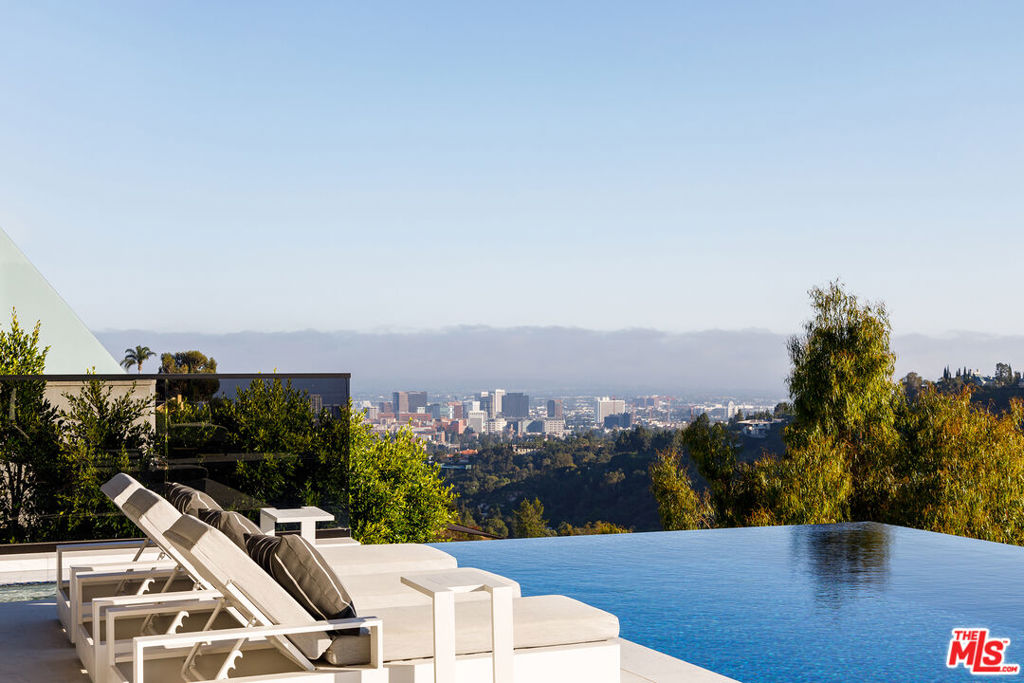 MLS #25589509 image #13