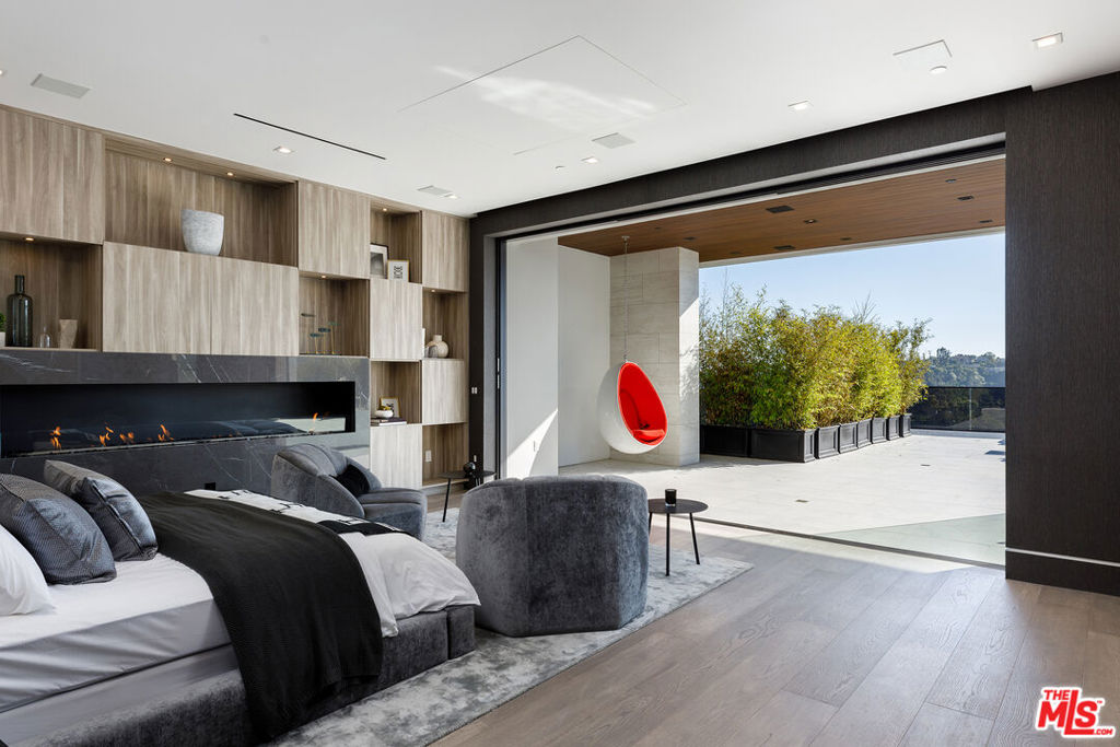 MLS #25589509 image #15