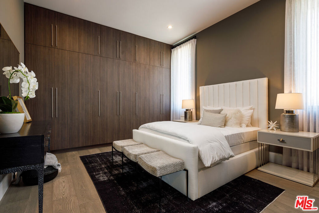 MLS #25589509 image #22