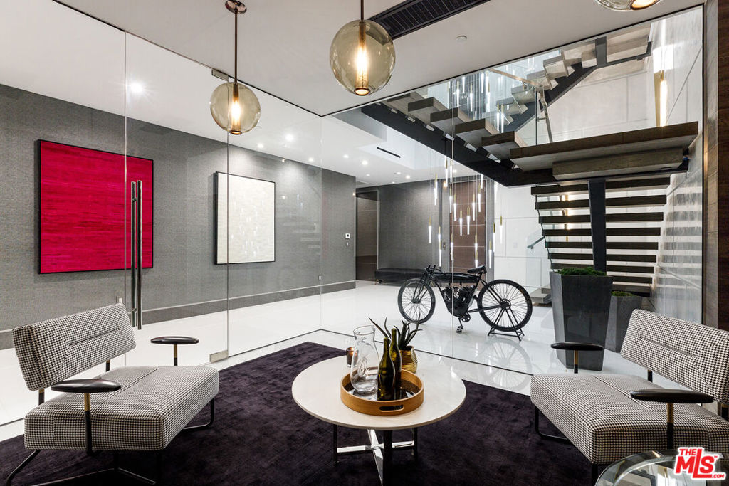 MLS #25589509 image #26