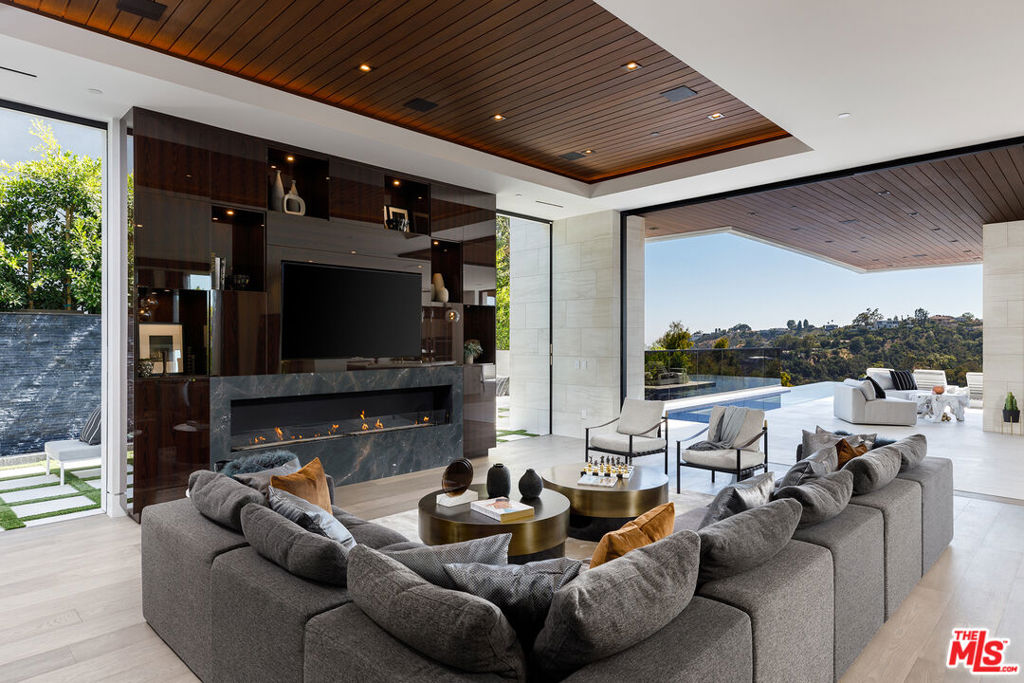 MLS #25589509 image #8