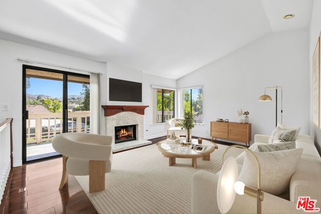 MLS #25589579 image #0