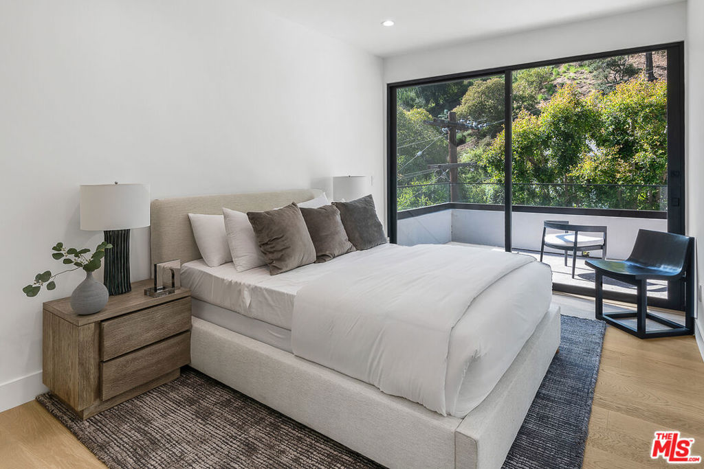 MLS #25589651 image #12