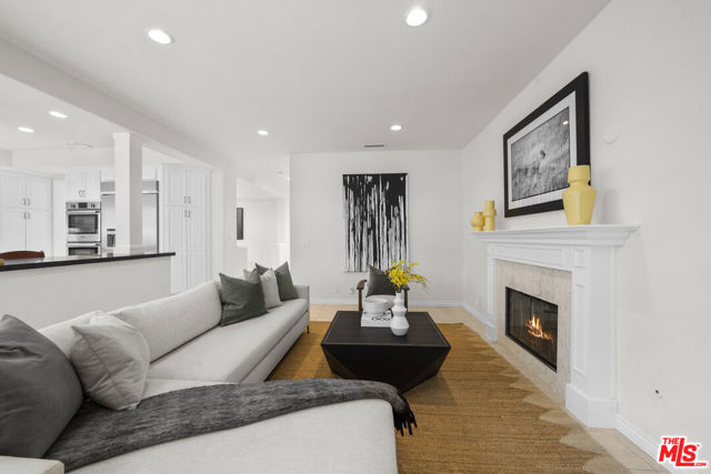 MLS #25589973 image #15