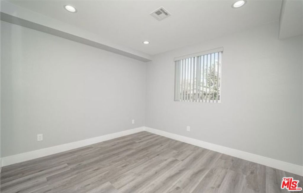 MLS #25590259 image #22