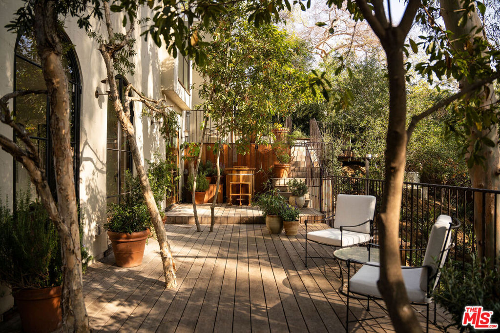 MLS #25590377 image #18