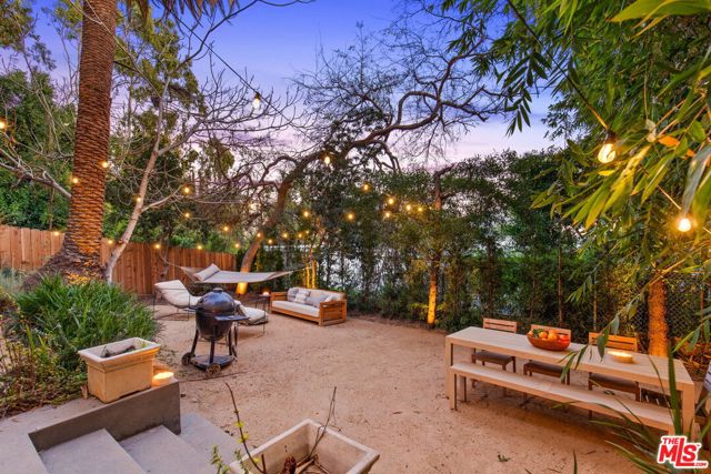 MLS #25590625 image #1