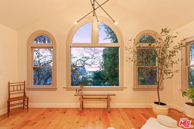 MLS #25590625 image #19