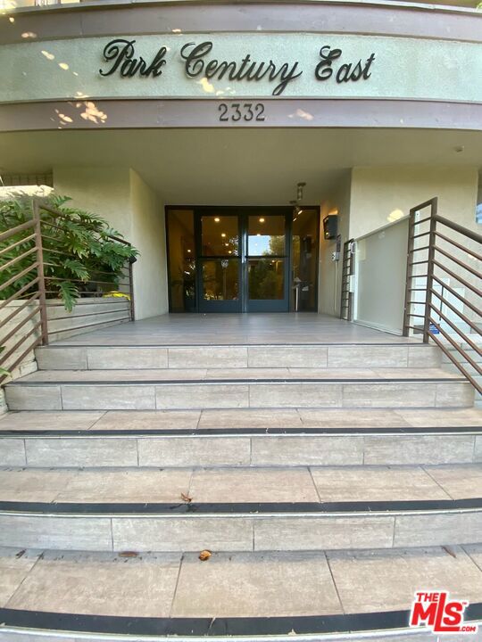 MLS #25591045 image #0