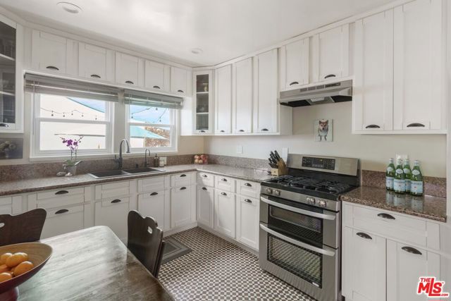 MLS #25591253 image #17
